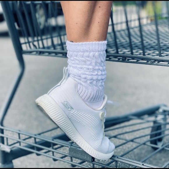 3 PAIRS SCRUNCH SOCKS - Picture 2 of 7